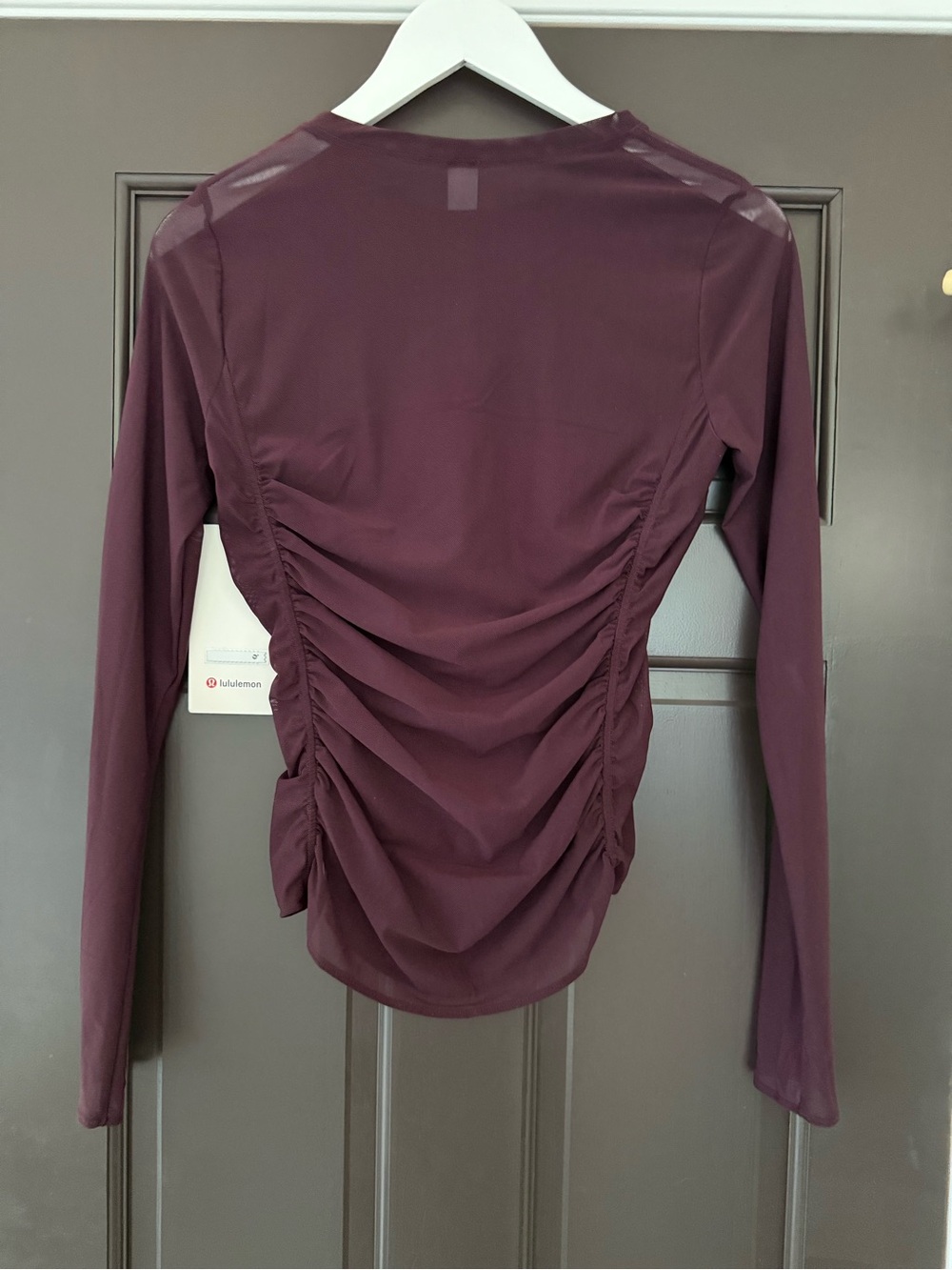 lululemon Mesh Ruched Long Sleeve Top Black Plum Purple NWT New Sheer Medium M - Picture 4 of 5